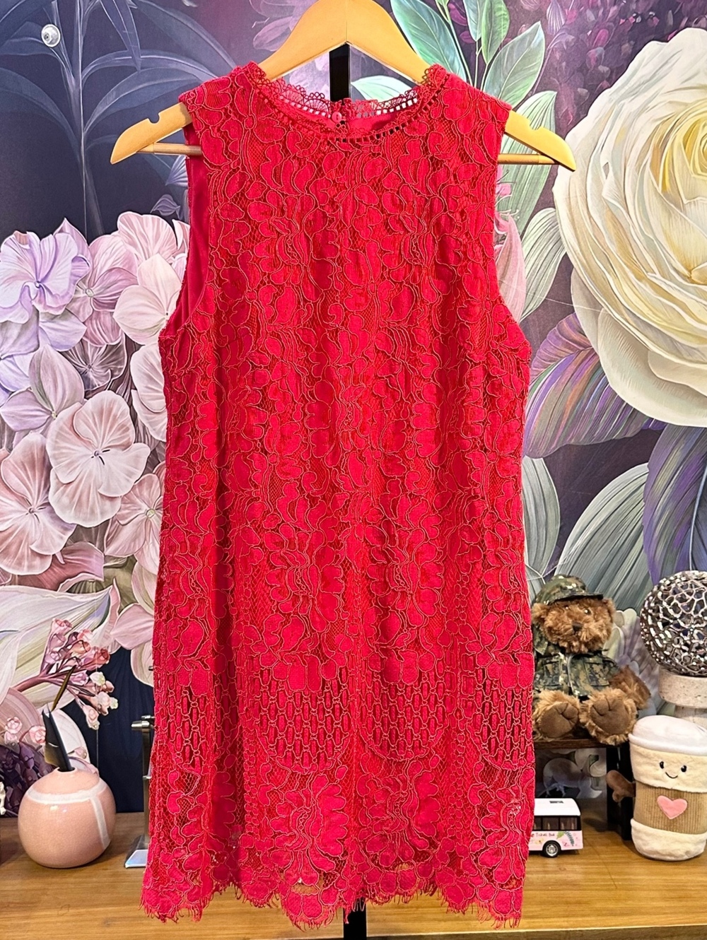 Lulus S Red Lace Sheath Dress Sleeveless Lined Cocktail Romantic Scalloped Hem